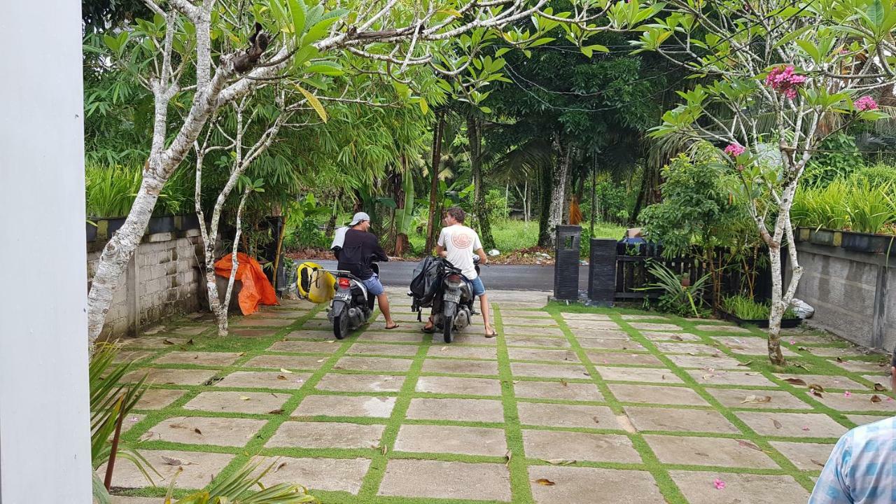 Oseda Nias Surf House Hotel Hilibotodane Eksteriør billede