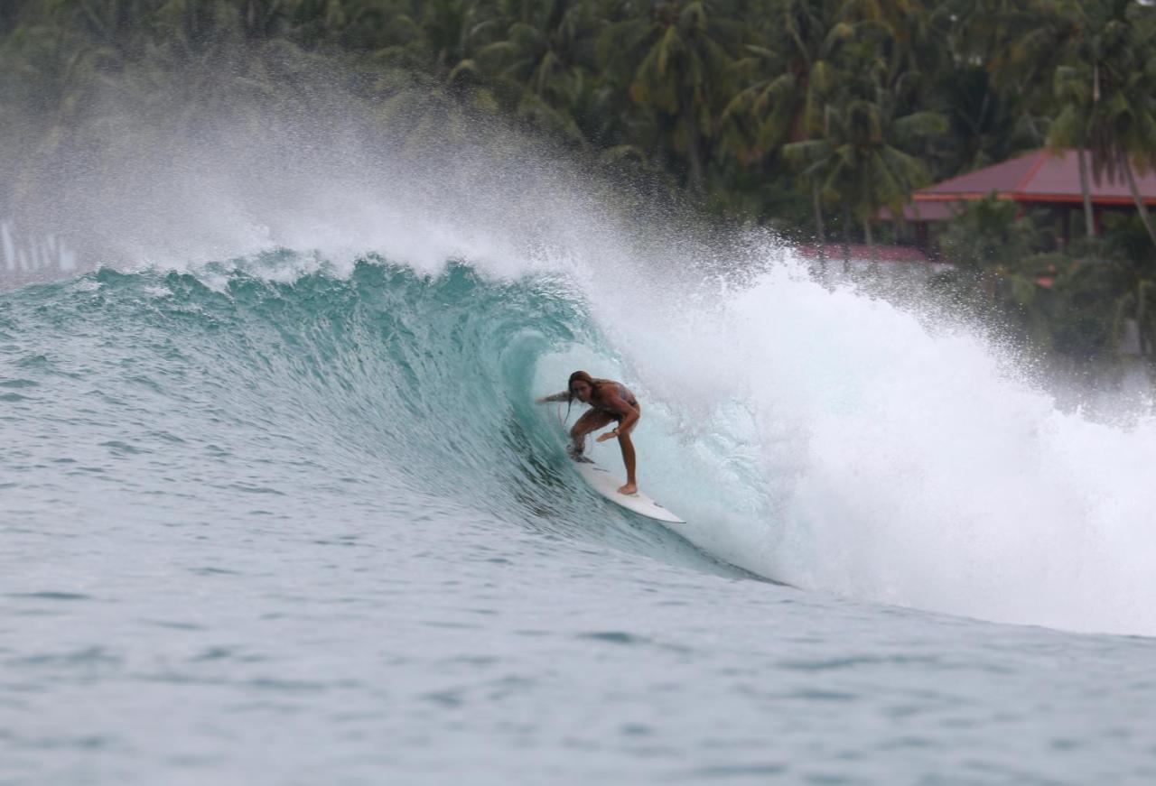 Oseda Nias Surf House Hotel Hilibotodane Eksteriør billede