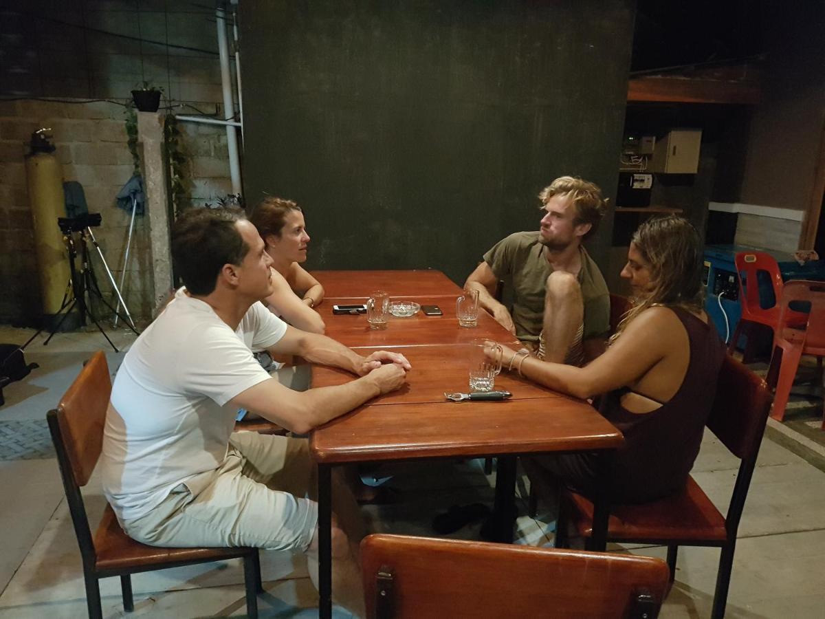 Oseda Nias Surf House Hotel Hilibotodane Eksteriør billede